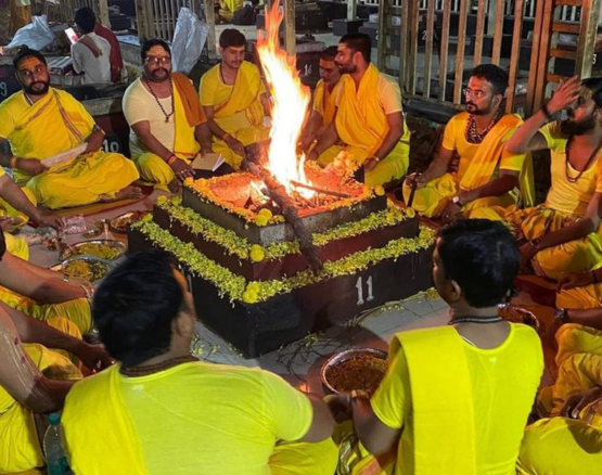 Rudra Abhishek puja ceremony at Shiva temple Varanasi