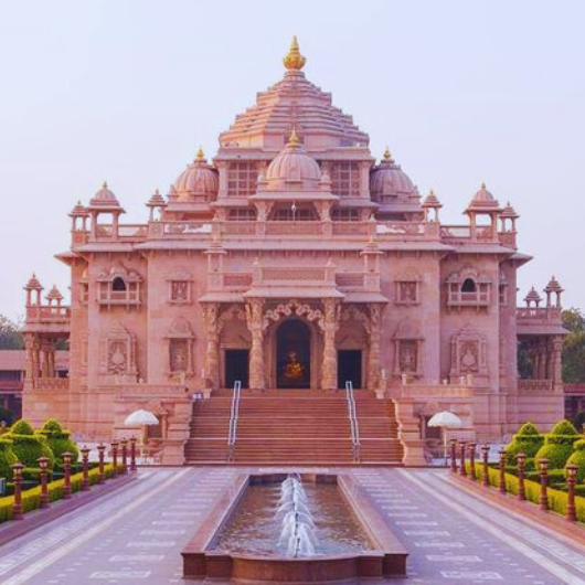 Delhi pilgrimage tour package